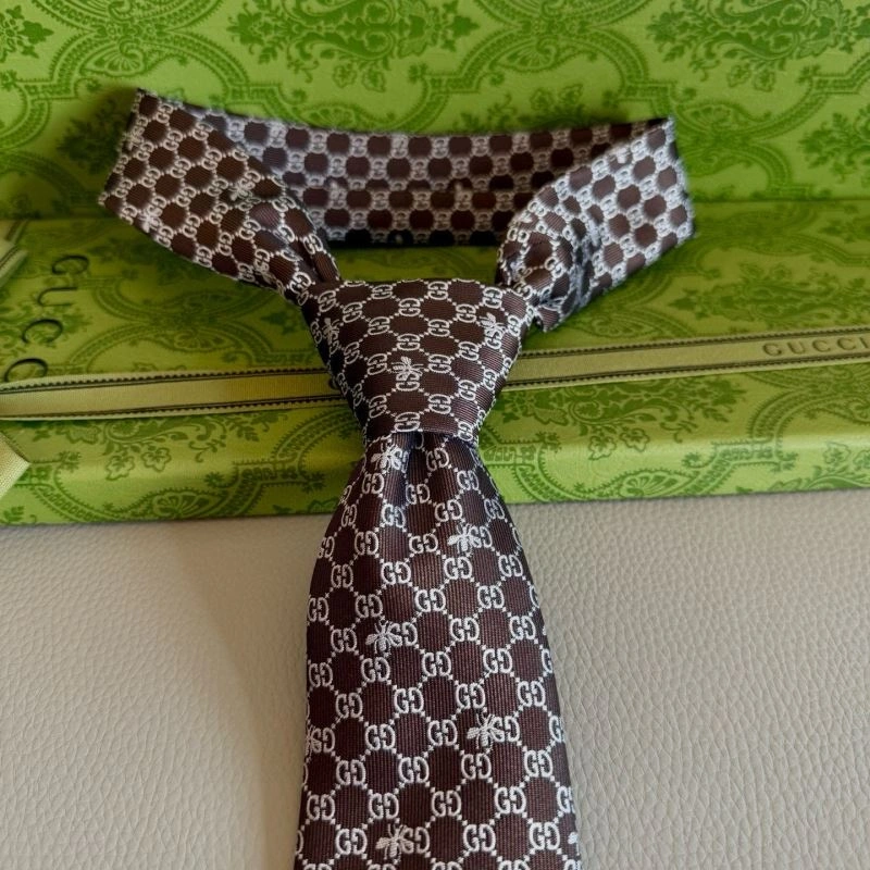 Gucci Neckties Bold 268911