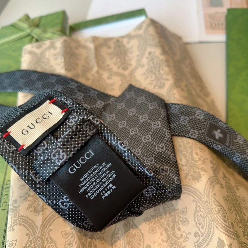 Casual Gucci Neckties 268908