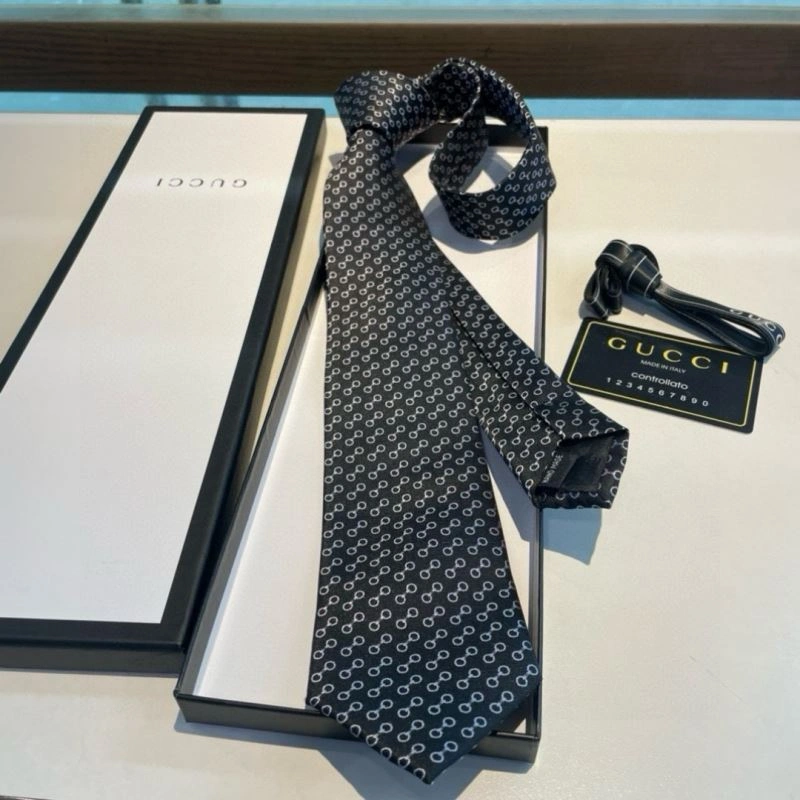 Gucci Neckties UrbanChic 268887