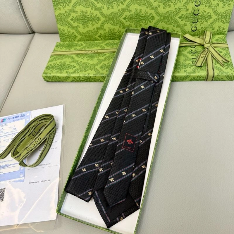 ComfortFit Gucci Neckties 268884