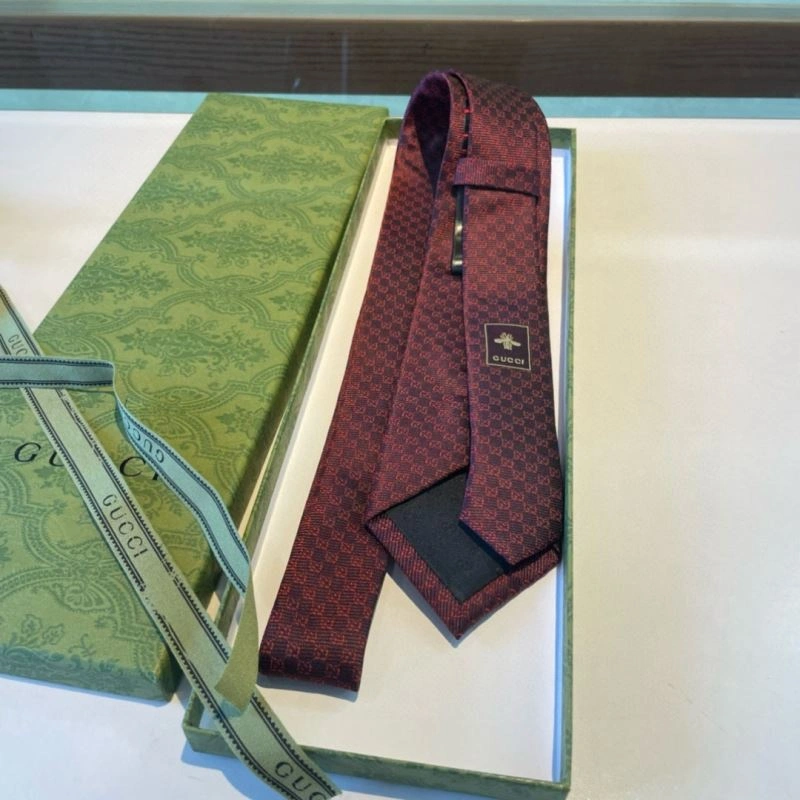 Gucci Neckties Unisex 268859