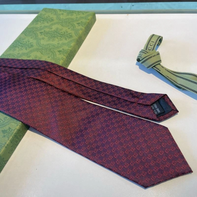 Gucci Neckties Unisex 268859