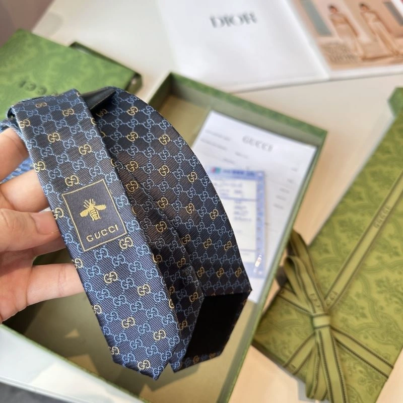 Gucci Neckties Minimalist 268869