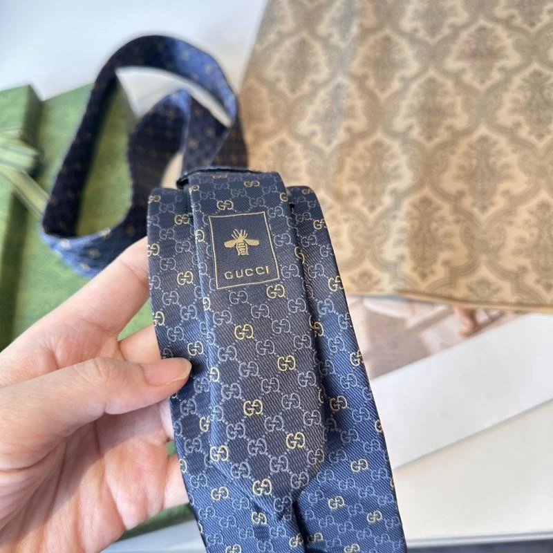 Gucci Neckties Trendsetting 268860