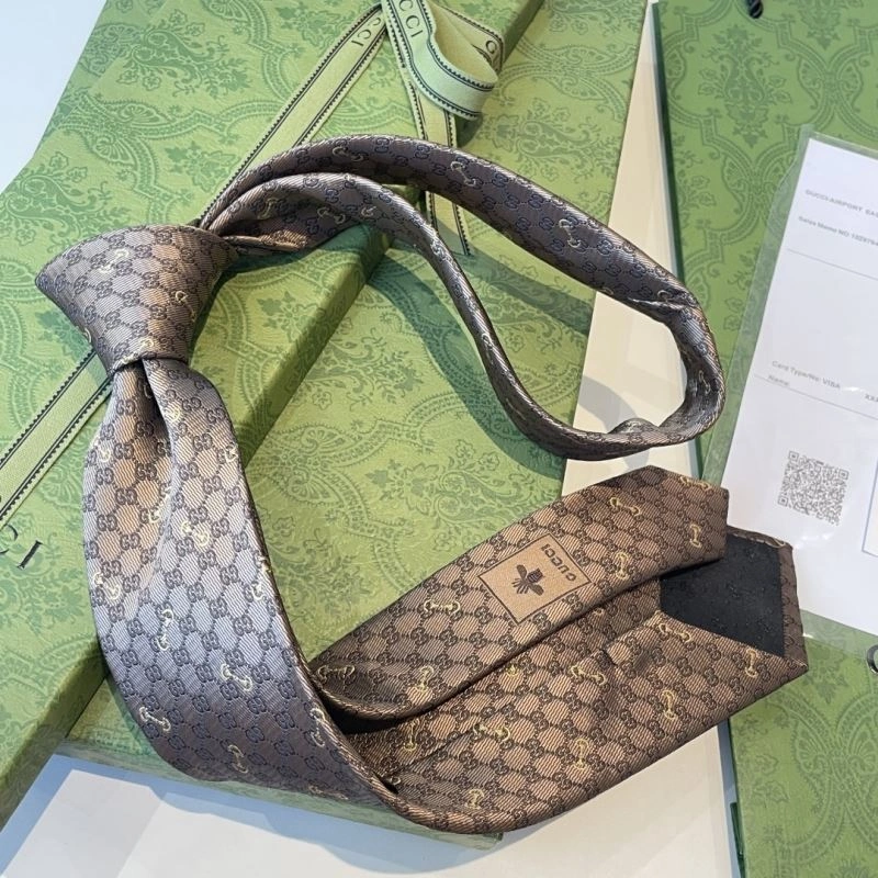 Gucci Neckties Flexible 268877