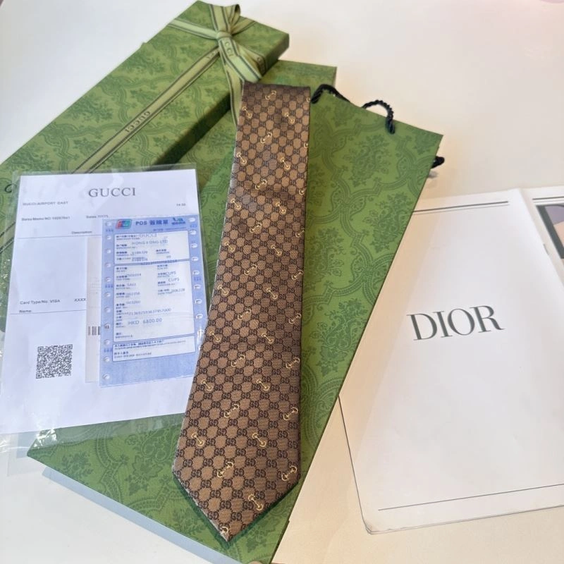 Gucci Neckties Flexible 268877