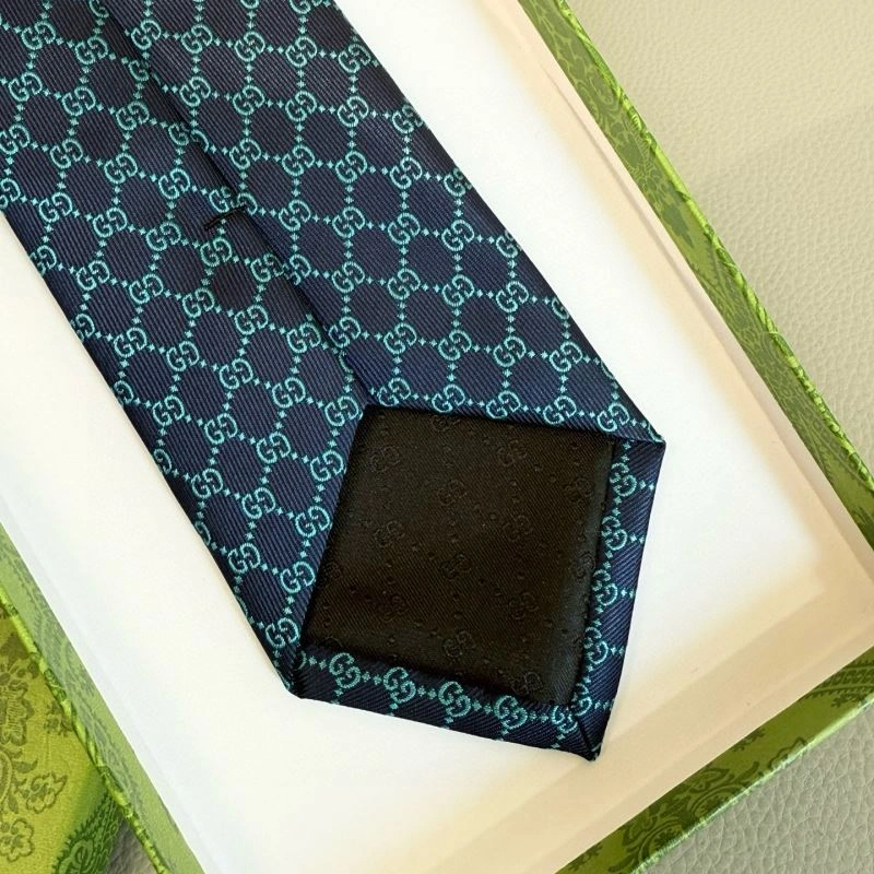 Gucci Neckties Unisex 268874