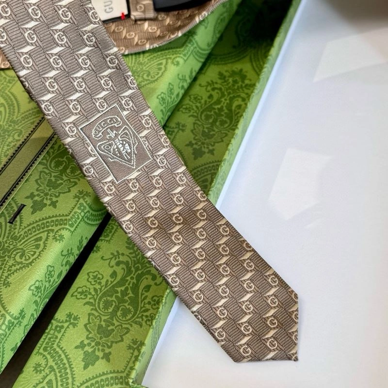 Gucci Neckties UrbanChic 268854