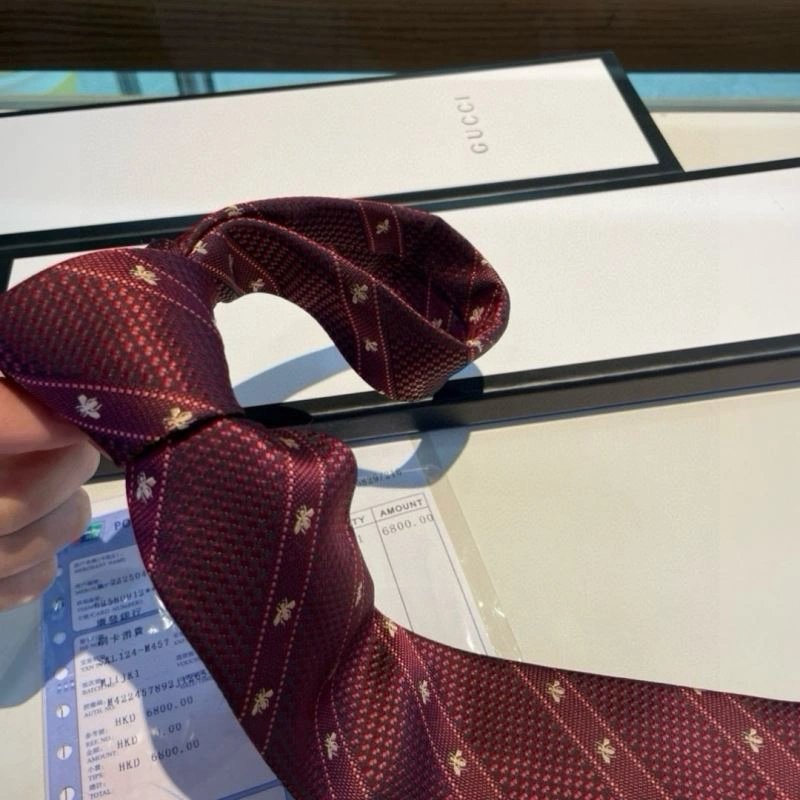 Lightweight Gucci Neckties 268844