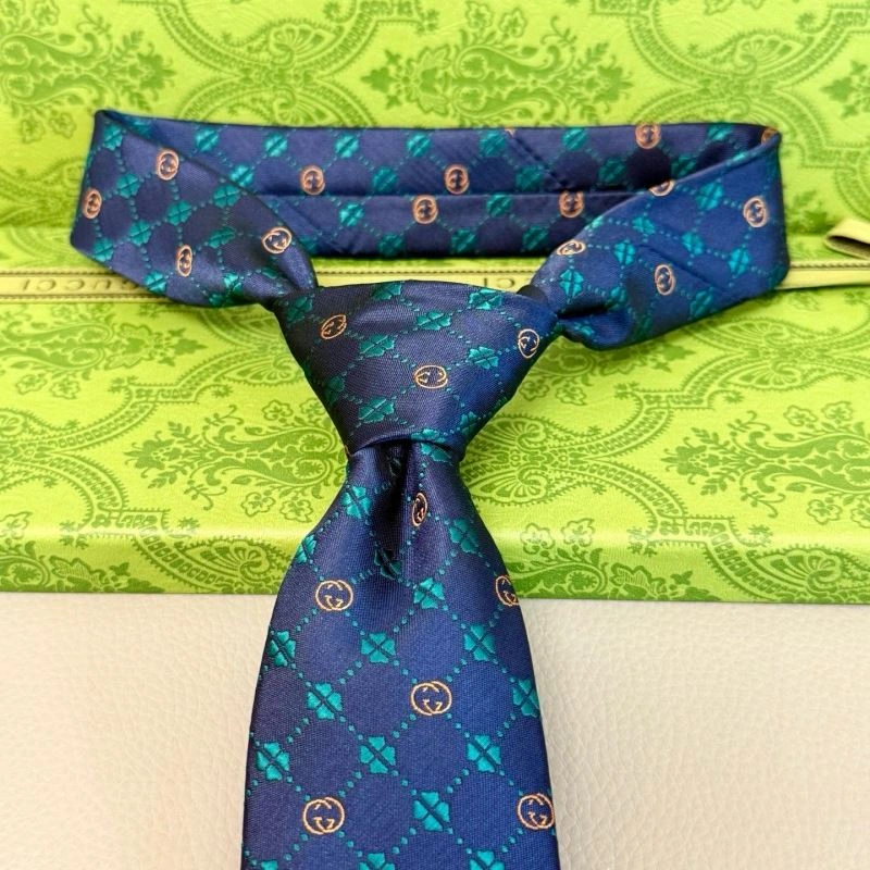 Gucci Neckties Breathable 268821