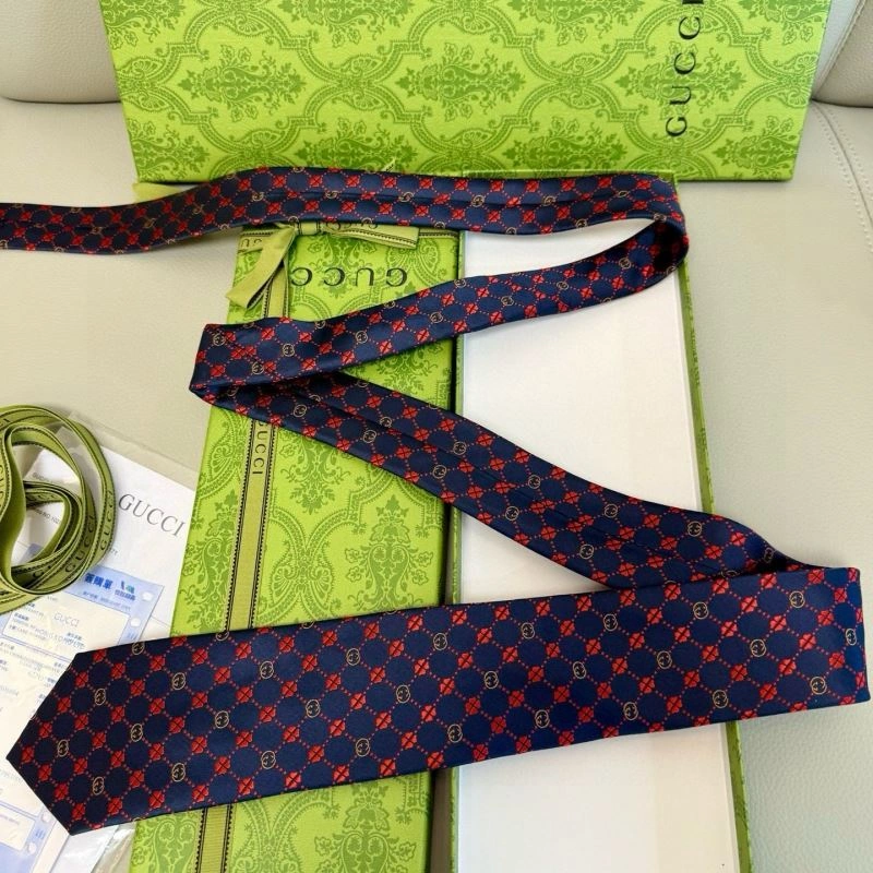 Gucci Neckties Comfortable 268819