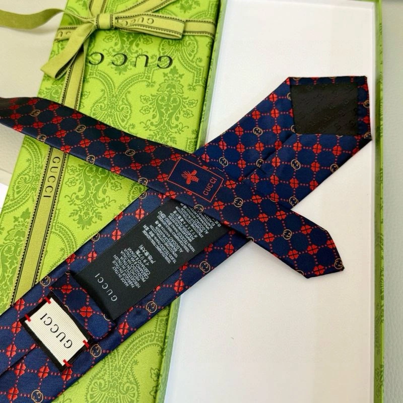 Gucci Neckties Comfortable 268819