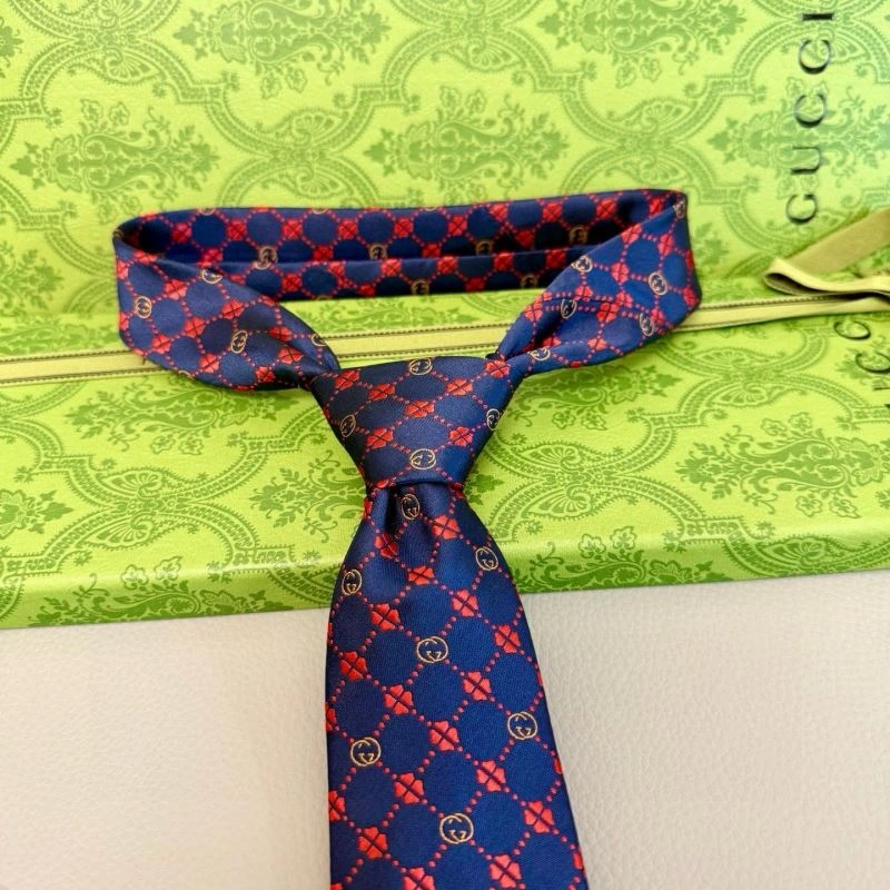 Gucci Neckties Comfortable 268819