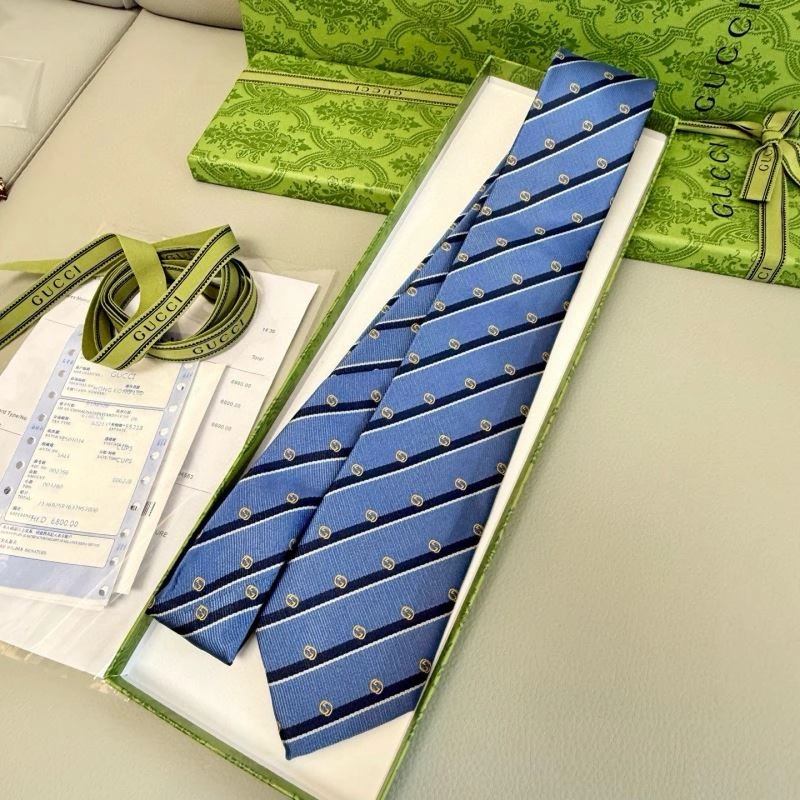 WellDesigned Gucci Neckties 268813