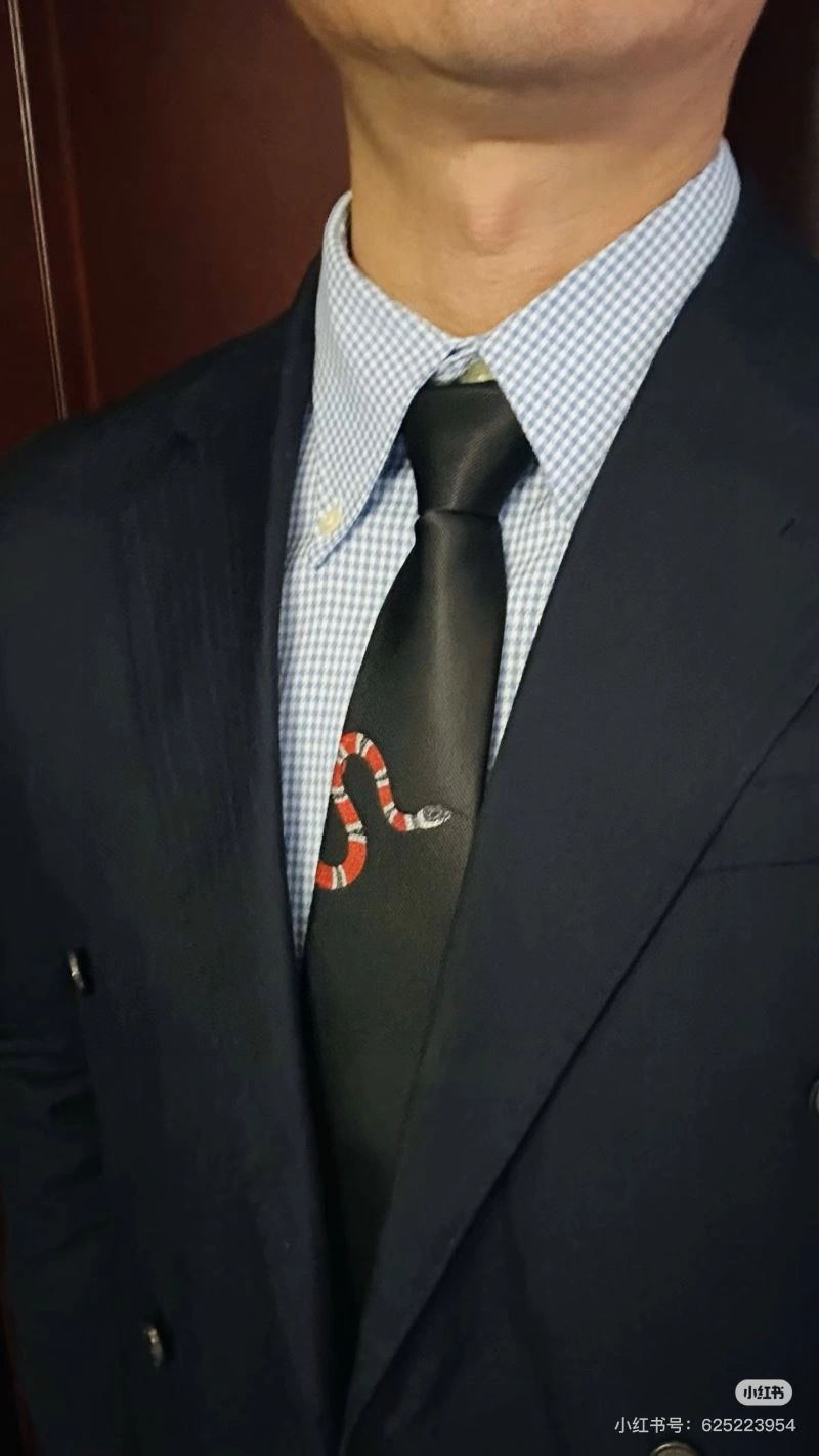 TravelReady Gucci Neckties 268830
