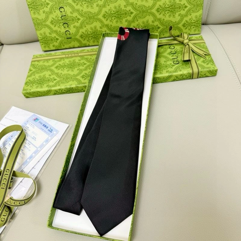 TravelReady Gucci Neckties 268830