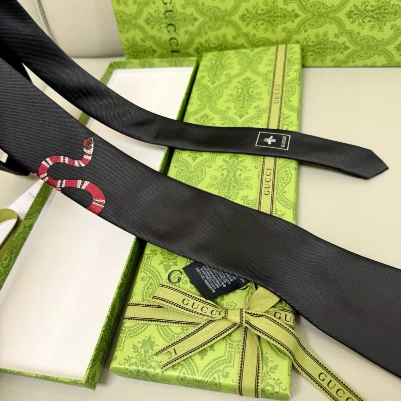 TravelReady Gucci Neckties 268830