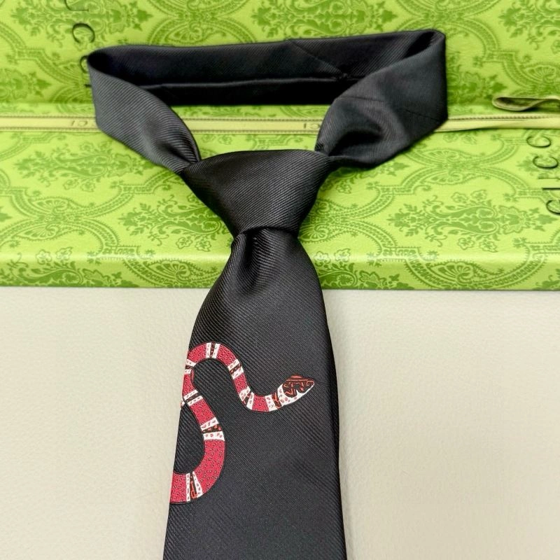 TravelReady Gucci Neckties 268830