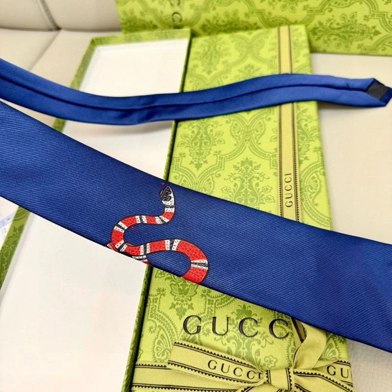 ComfortFit Gucci Neckties 268836
