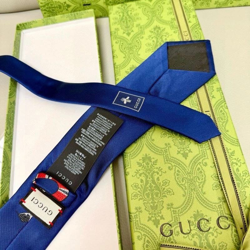 ComfortFit Gucci Neckties 268836