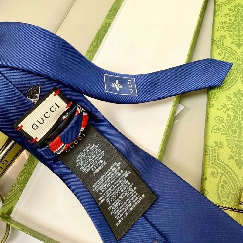 ComfortFit Gucci Neckties 268836