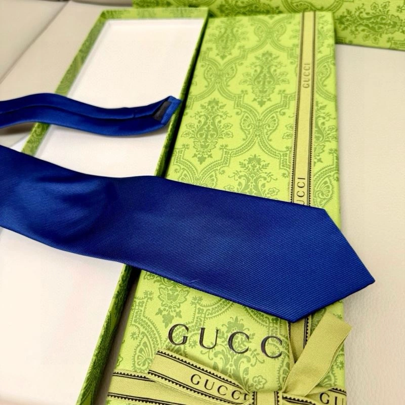 ComfortFit Gucci Neckties 268836