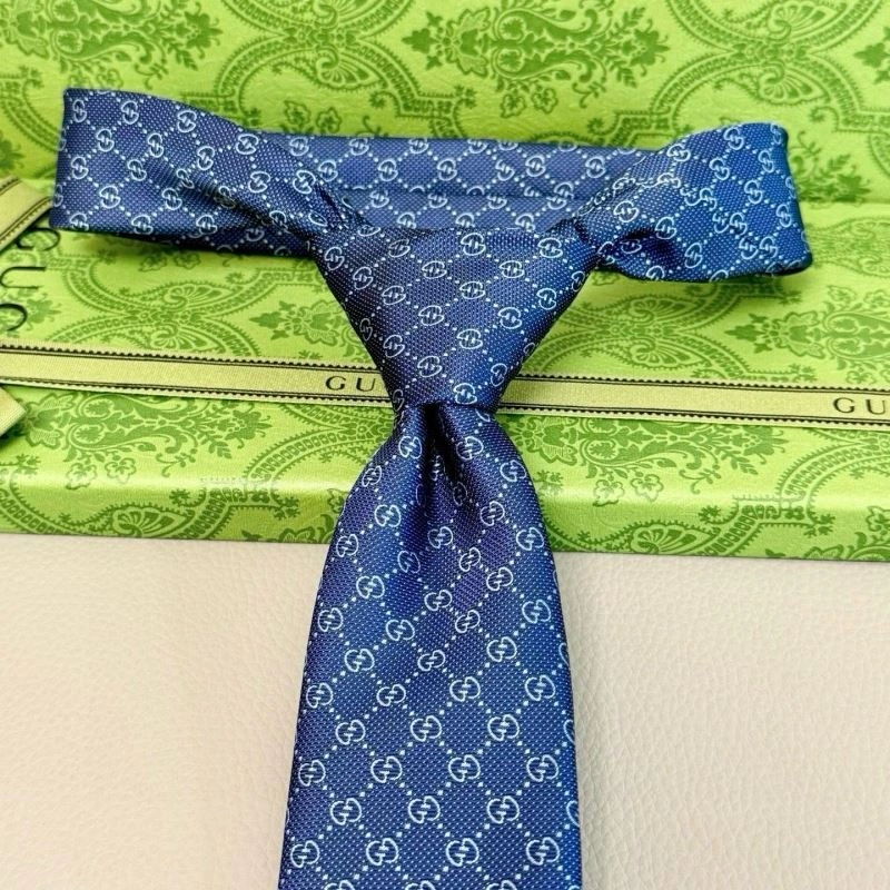 Gucci Neckties SmoothTexture 268832
