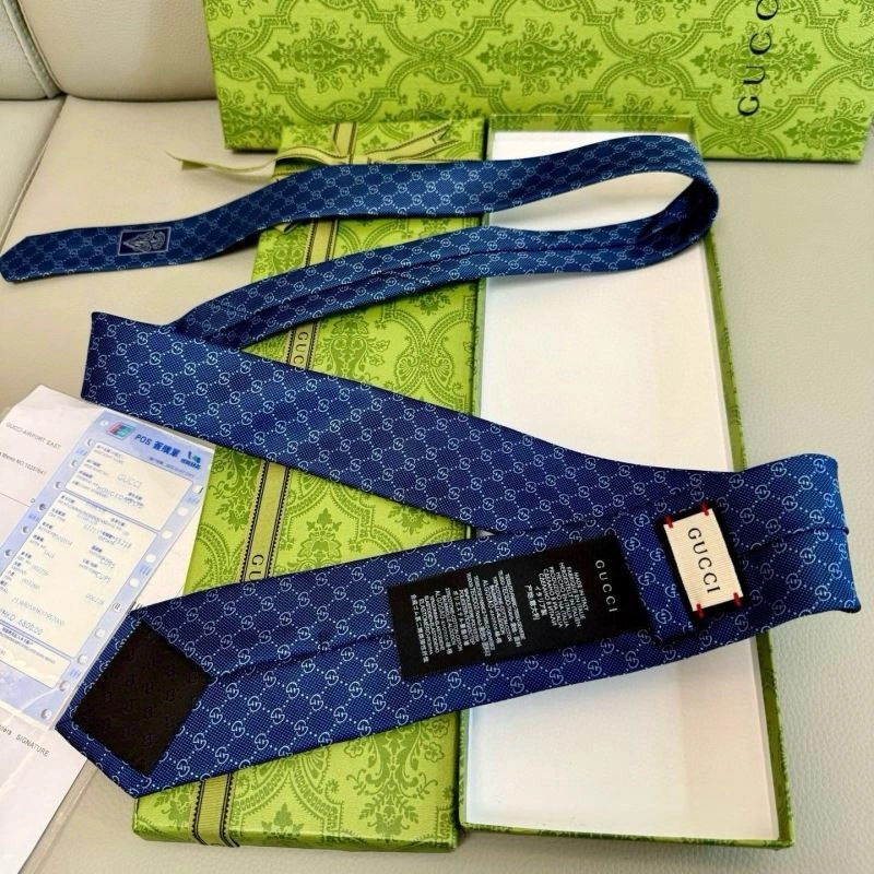 Gucci Neckties SmoothTexture 268832
