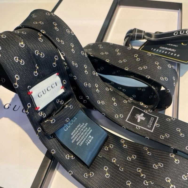 Supportive Gucci Neckties 268811