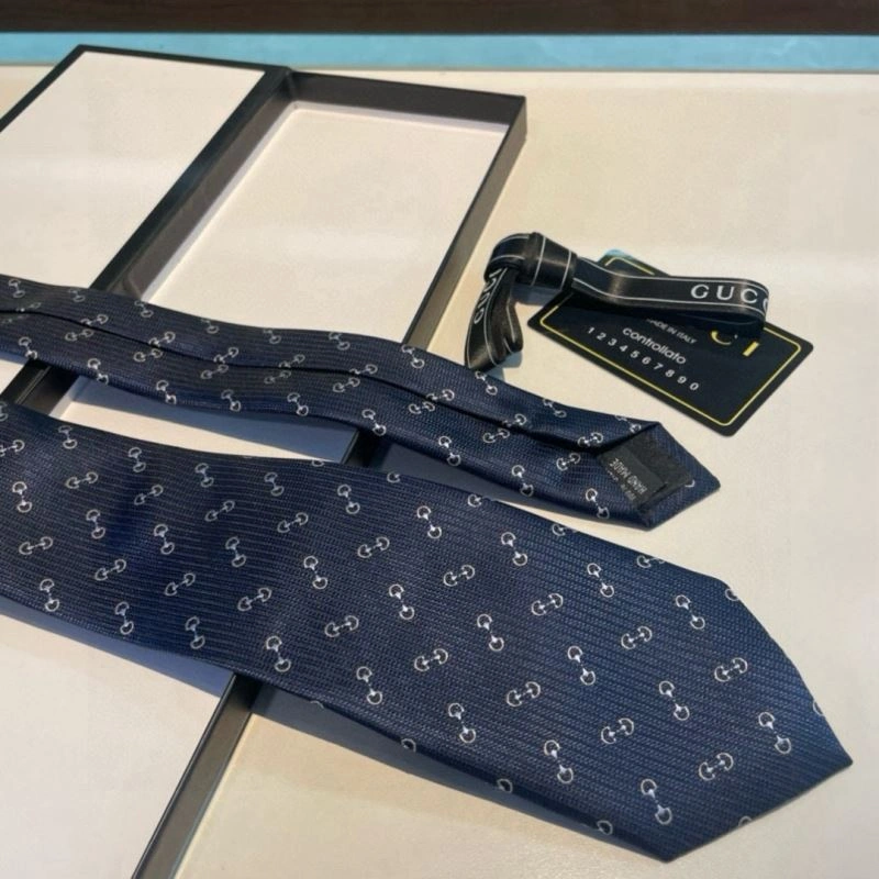 Gucci Neckties Snug 268808
