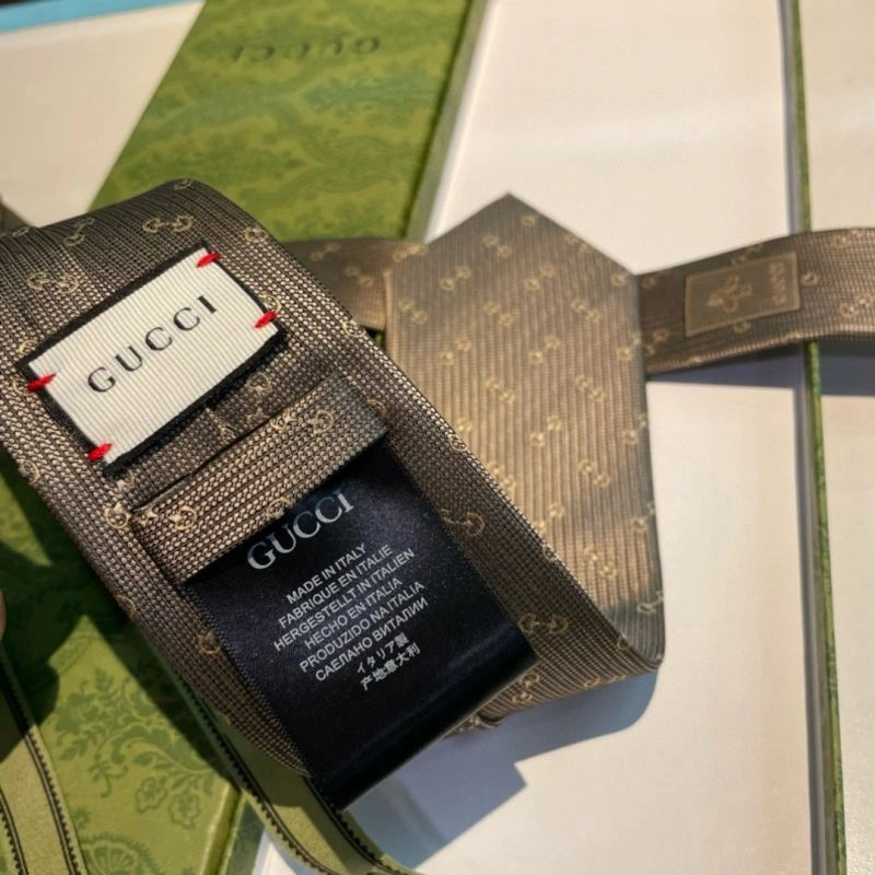 Gucci Neckties Casual 268809