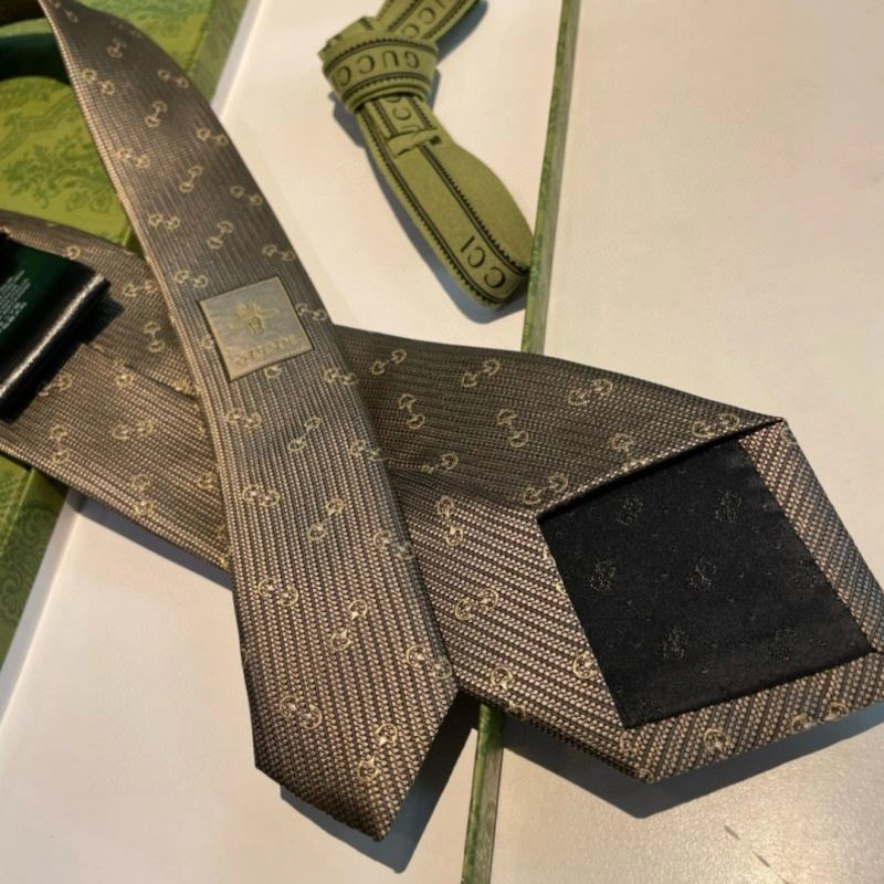 Gucci Neckties Casual 268809