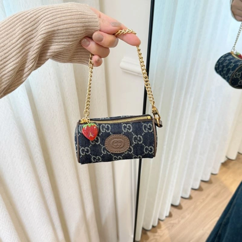 Minimalist Gucci Ornaments 270251