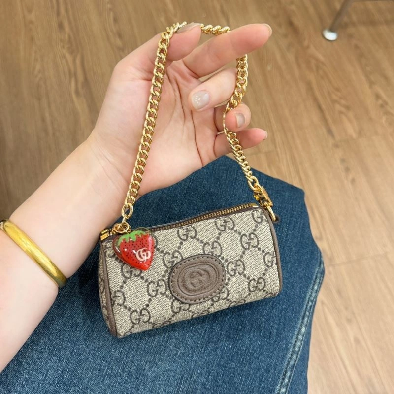 Minimalist Gucci Ornaments 270251
