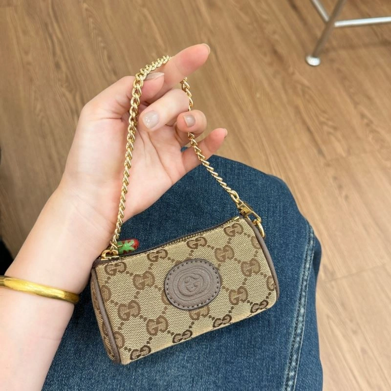 Minimalist Gucci Ornaments 270251