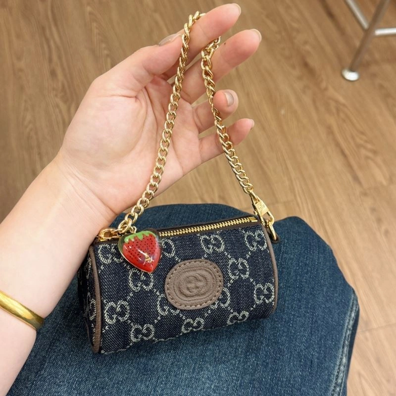 Minimalist Gucci Ornaments 270251