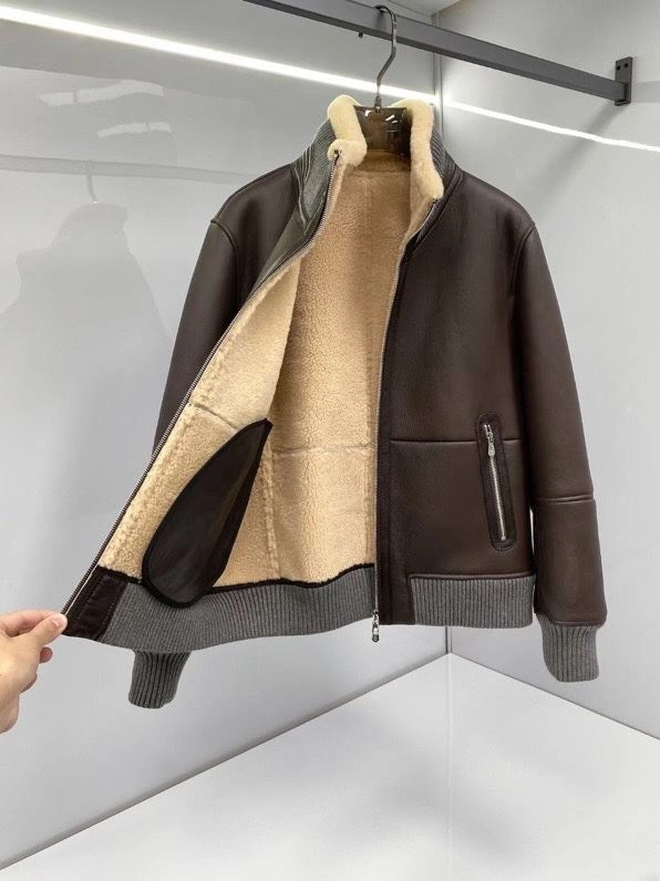 Gucci Outwear Soft 128619