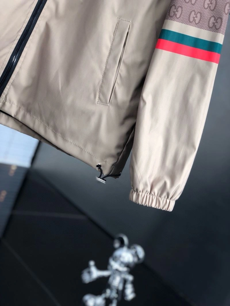 Sporty Gucci Outwear 125062