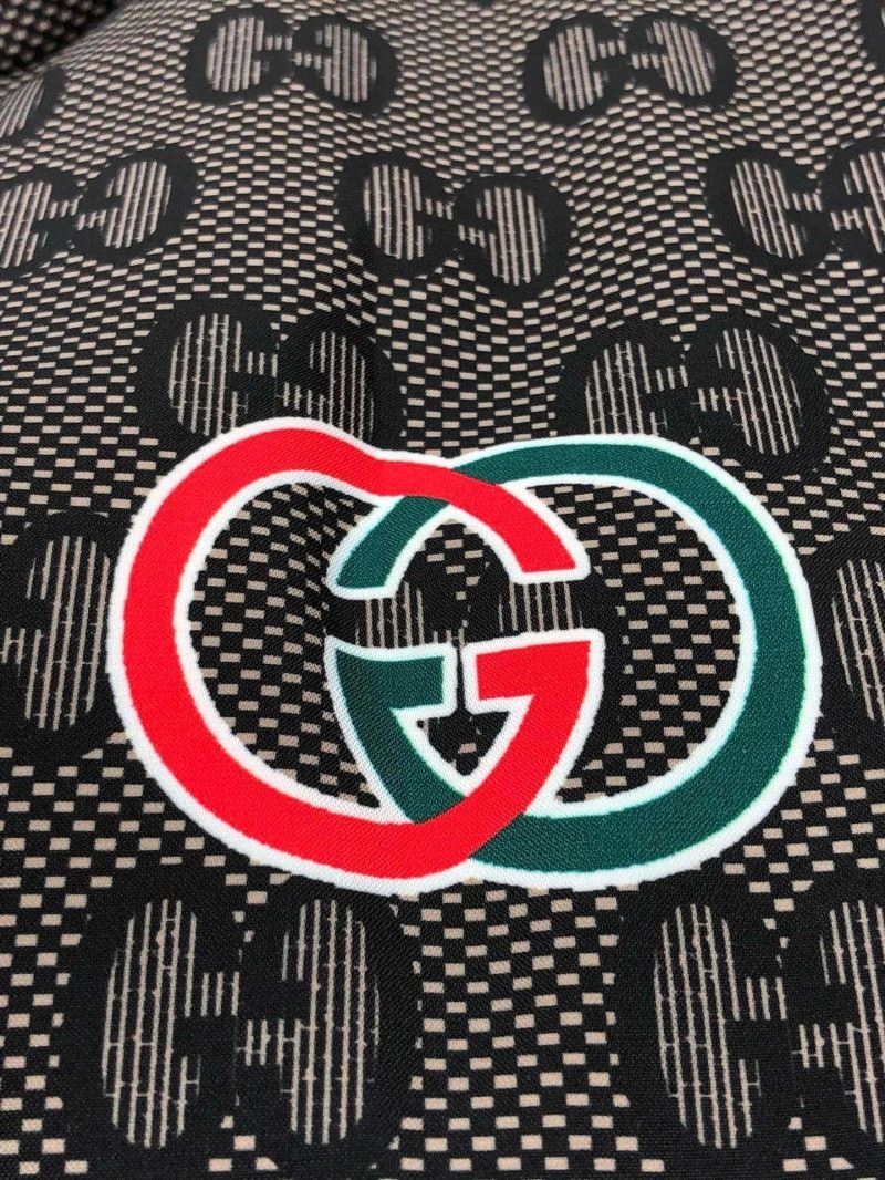 Gucci Outwear SmoothTexture 125072