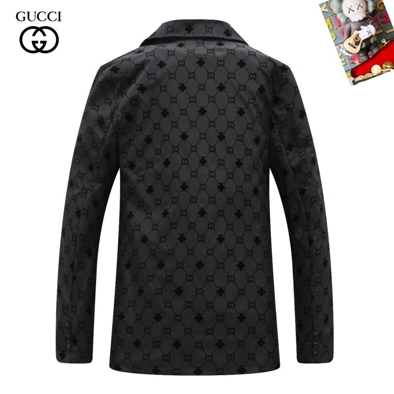 Gucci Outwear Youthful 125058