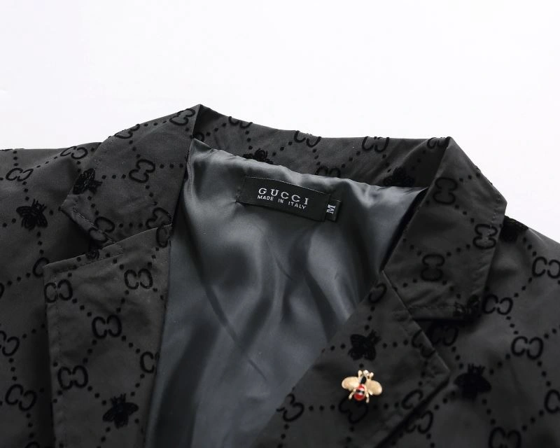 Gucci Outwear Youthful 125058