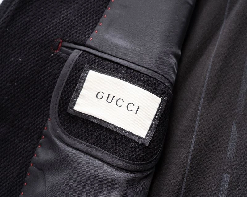 Colorful Gucci Outwear 125057