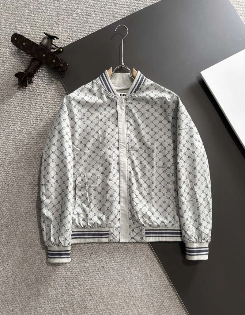 WellDesigned Gucci Outwear 128573