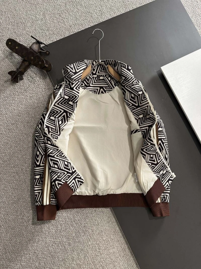 SmoothTexture Gucci Outwear 128572