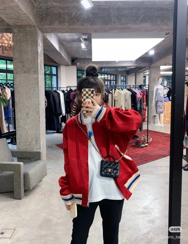 Modern Gucci Outwear 128595