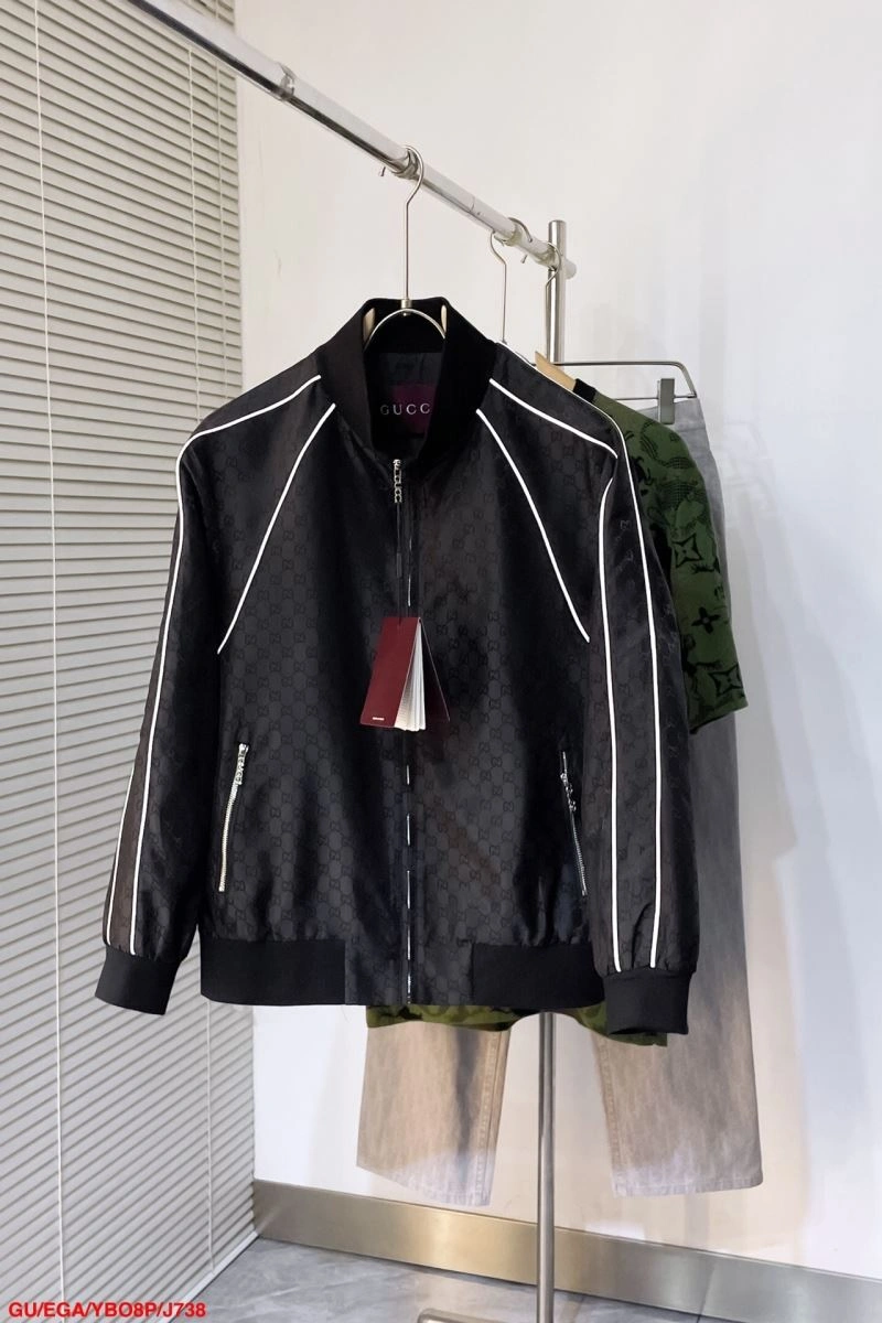 ZipUp Gucci Outwear 128871