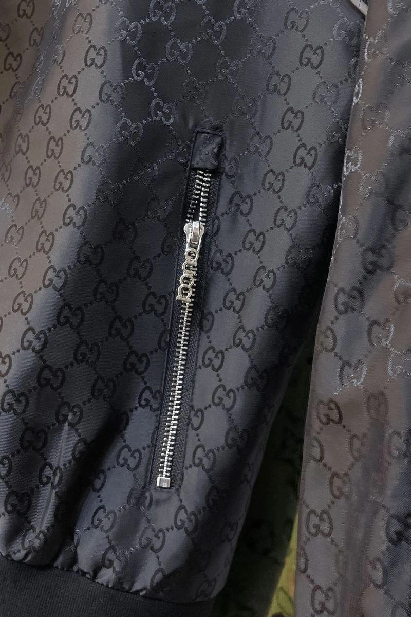 ZipUp Gucci Outwear 128871