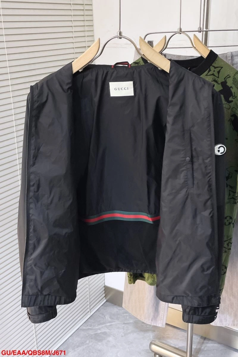 Lightweight Gucci Outwear 128876