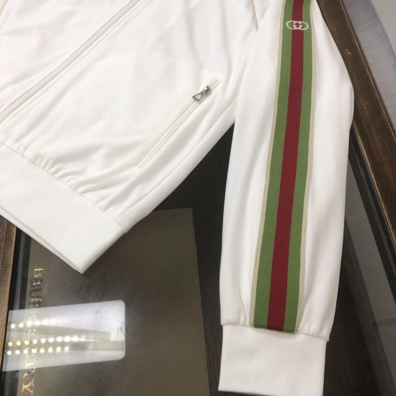 Supportive Gucci Outwear 128862