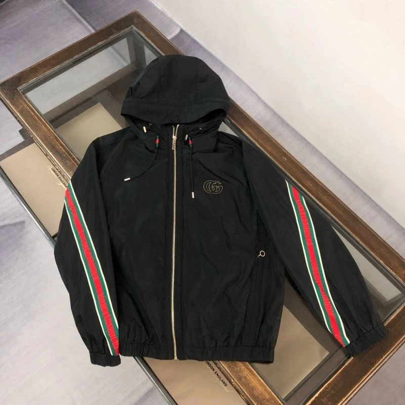 Sleek Gucci Outwear 128860